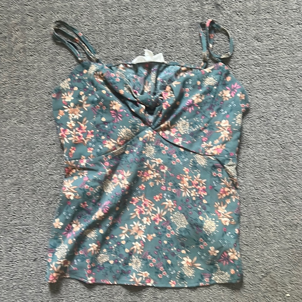In great condition, not my style anymore